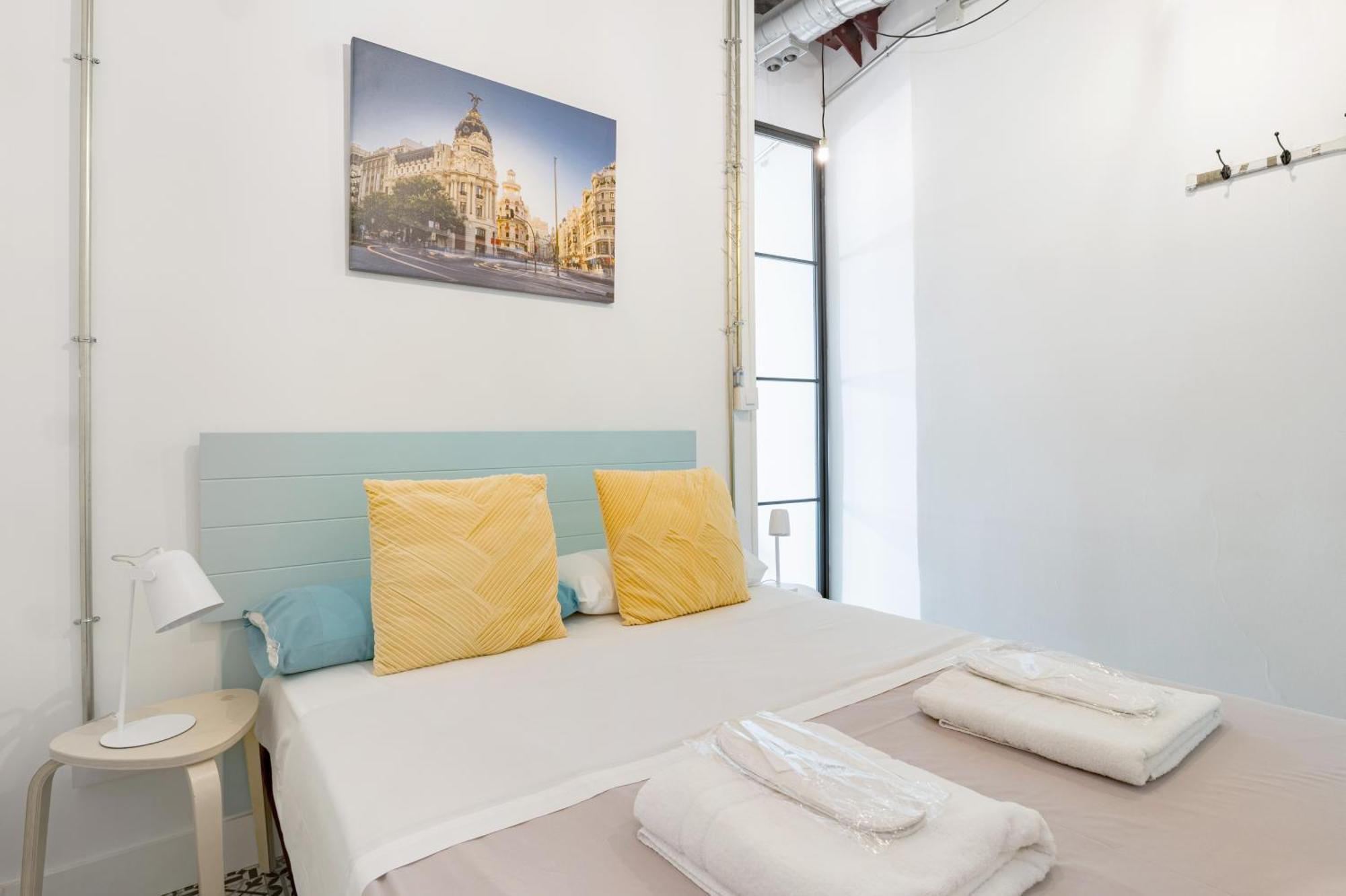 Vintage Apartment Near Puerta Del Sol マドリード エクステリア 写真
