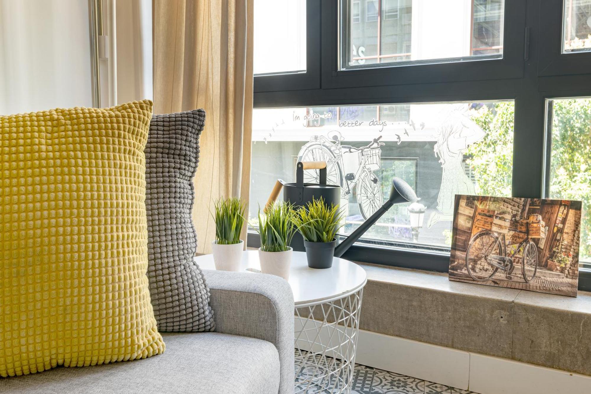 Vintage Apartment Near Puerta Del Sol マドリード エクステリア 写真