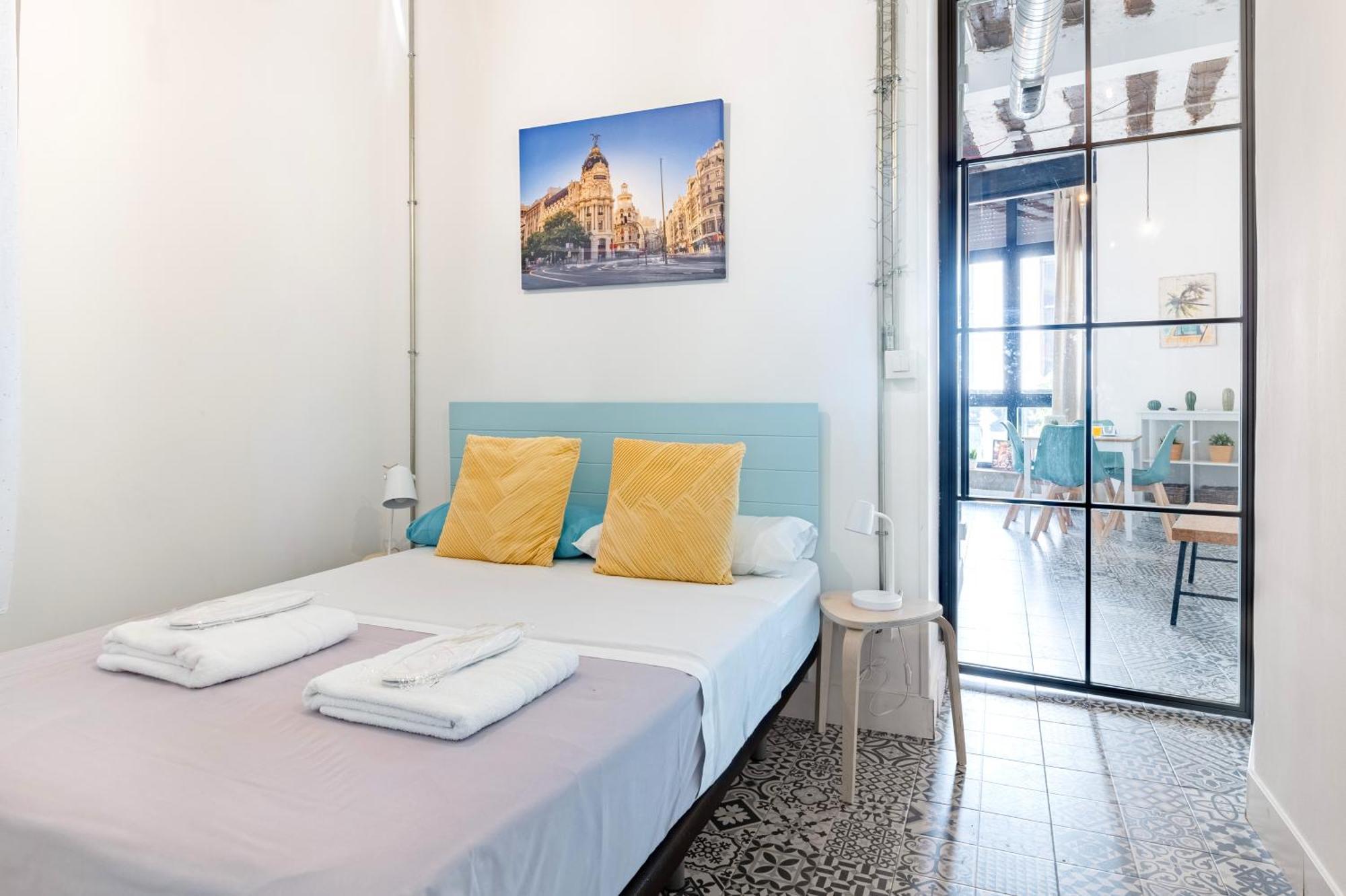 Vintage Apartment Near Puerta Del Sol マドリード エクステリア 写真