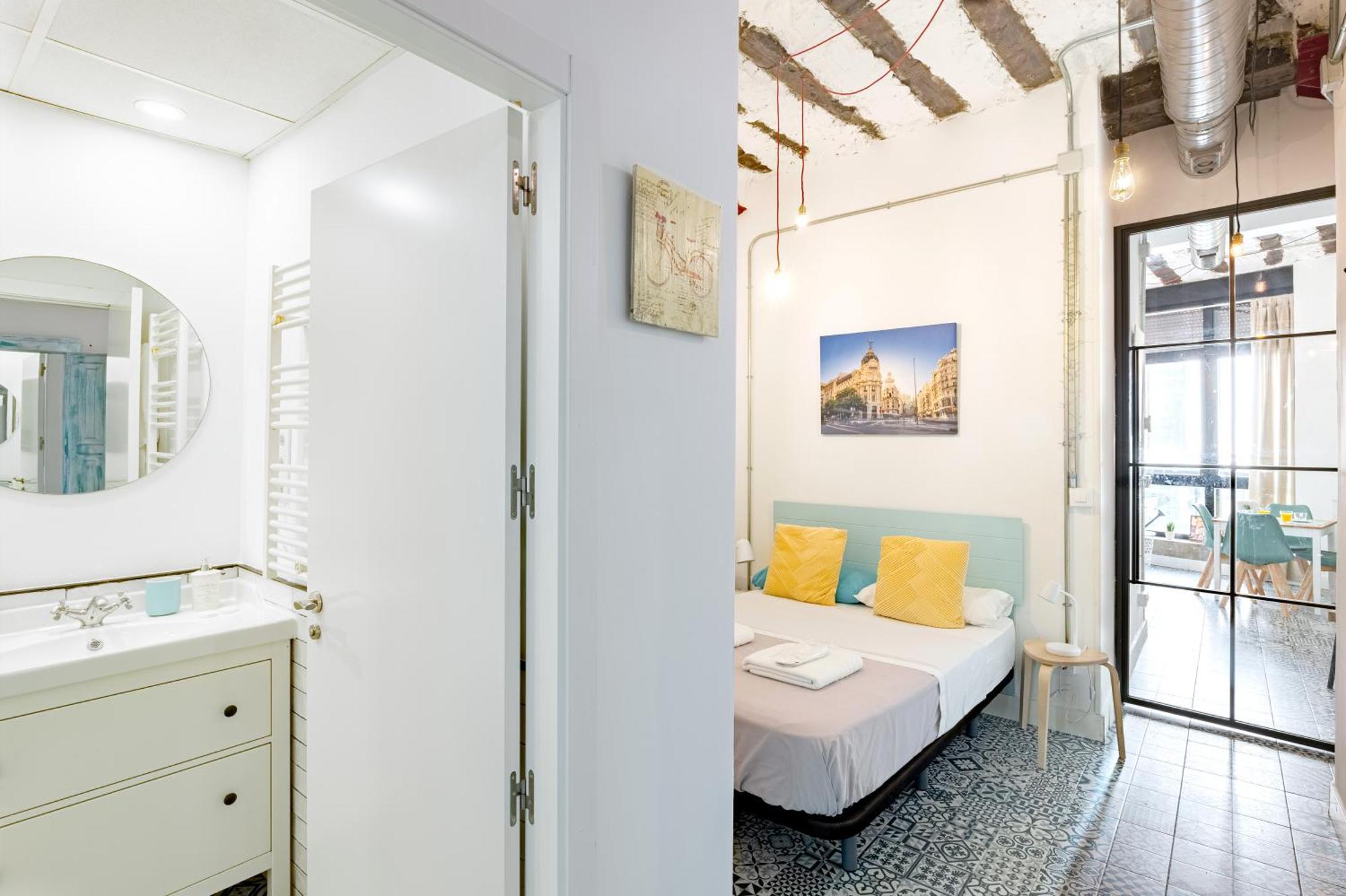 Vintage Apartment Near Puerta Del Sol マドリード エクステリア 写真